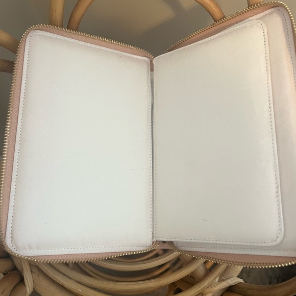 Leah Alexandra Jewelry Travel Wallet - Picture 4 of 4